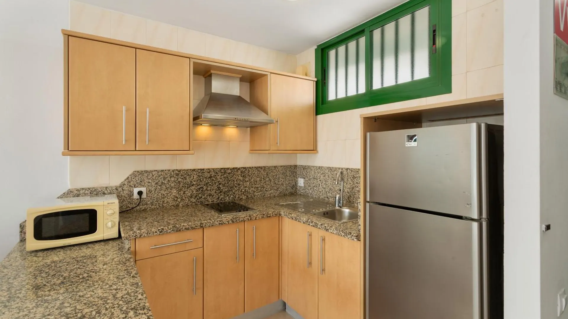 Апартаменты Apartamento Yumbo Centro Маспаломас Испания